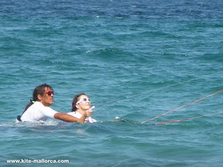 Cursos y clases de kitesurf Cursos y clases de kitesurf
